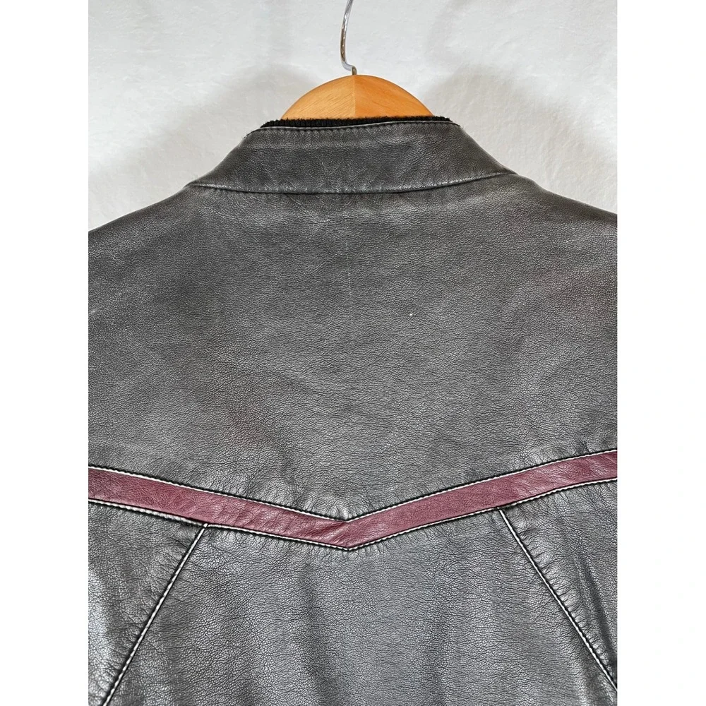 Buckle Black Mens Faux Leather Moto Racer Jacket Gray Burgundy Trim Medium